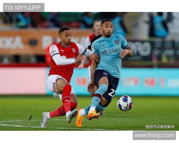 西布朗维奇迎战伊普斯维奇争夺英冠积分榜关键战役