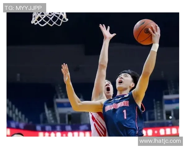 高诗岩：从青涩篮球少年到CBA赛场的闪耀明星之路